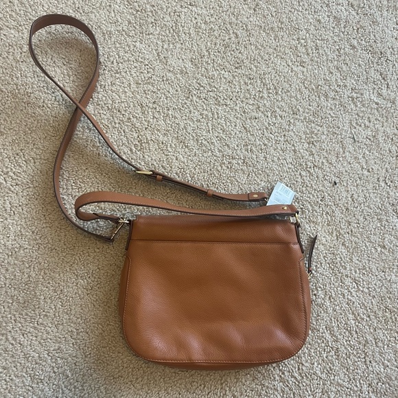 NWT Nordstrom Bella Leather Crossbody Bag Tan NWT $169 - Picture 2 of 4